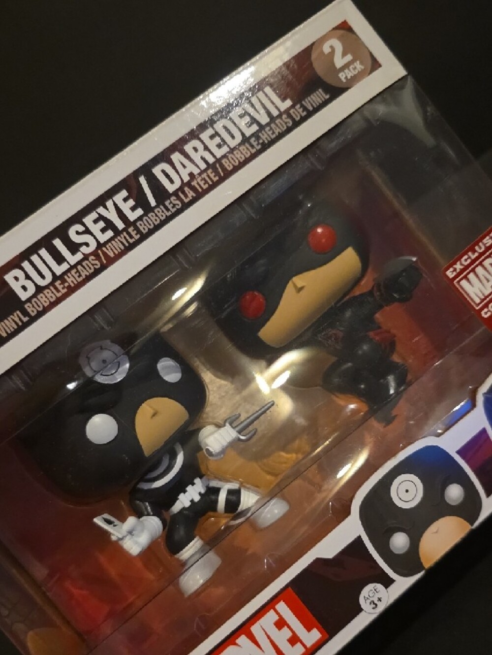 Marvel 2-Pack Bullseye & Daredevil Vinyl Figures - Black, Red, White - Picture 7 of 7